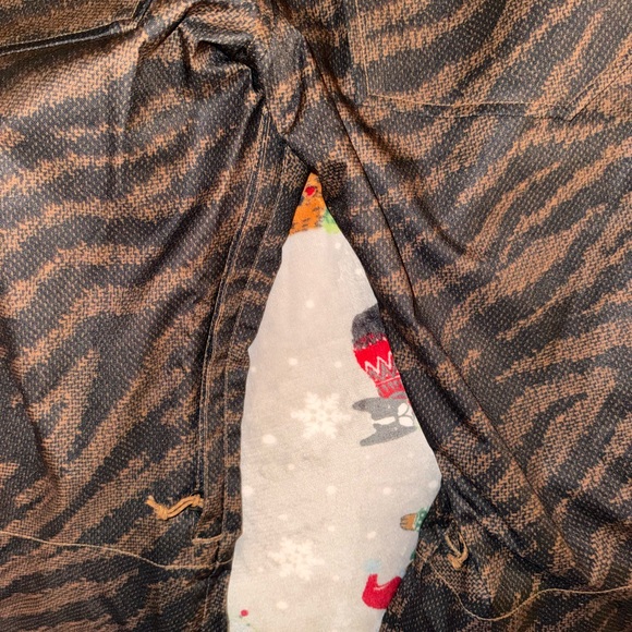 Burton Ski Bibs in Brown and Black Tiger Stripe - Picture 8 of 10